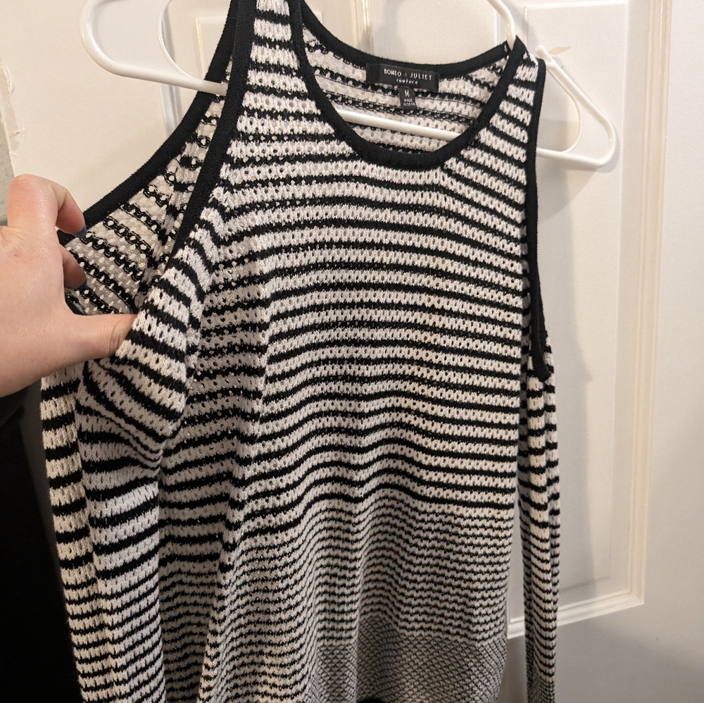 Striped top - Picture 2 of 2